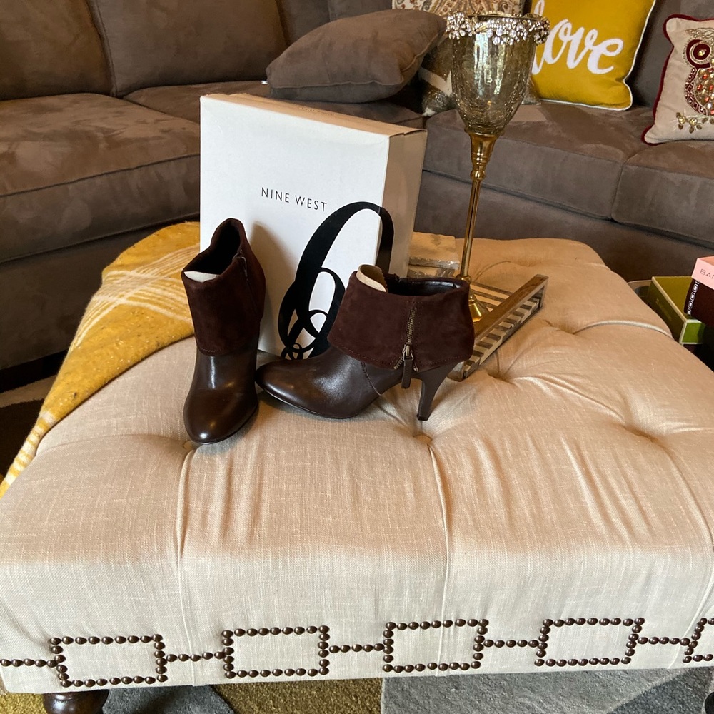 Beautiful Nine West Bootie!